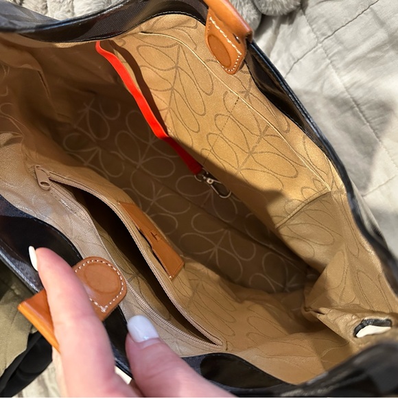 Orla Kiely Midi sling bag - Picture 4 of 5